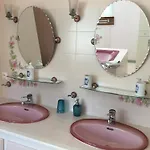 Bed & Breakfast La Maison Du Bonheur Milhac