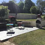 La Maison Du Bonheur Bed & Breakfast Milhac