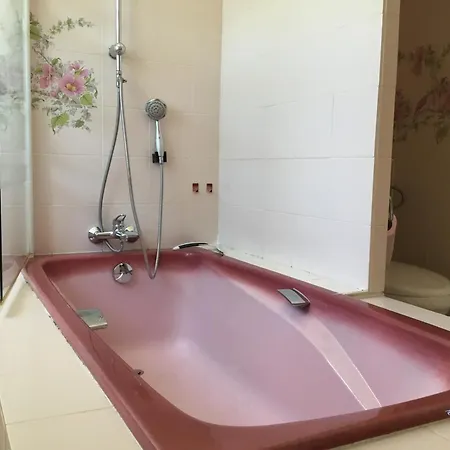 Bed & Breakfast La Maison Du Bonheur *