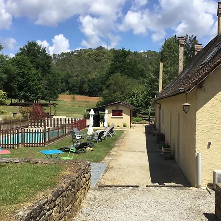 Frühstückspension La Maison Du Bonheur 3*